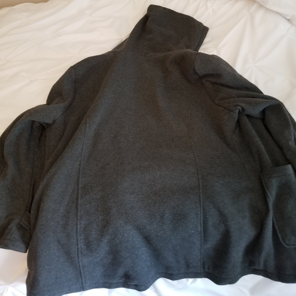 Coat - Picture 4 of 4